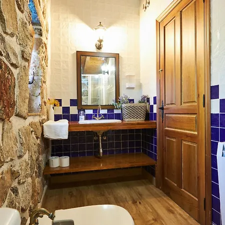 A Escasa Distancia De Avila By Alterhome